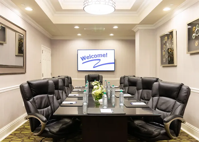 Holiday Inn Express Savannah - Historic District